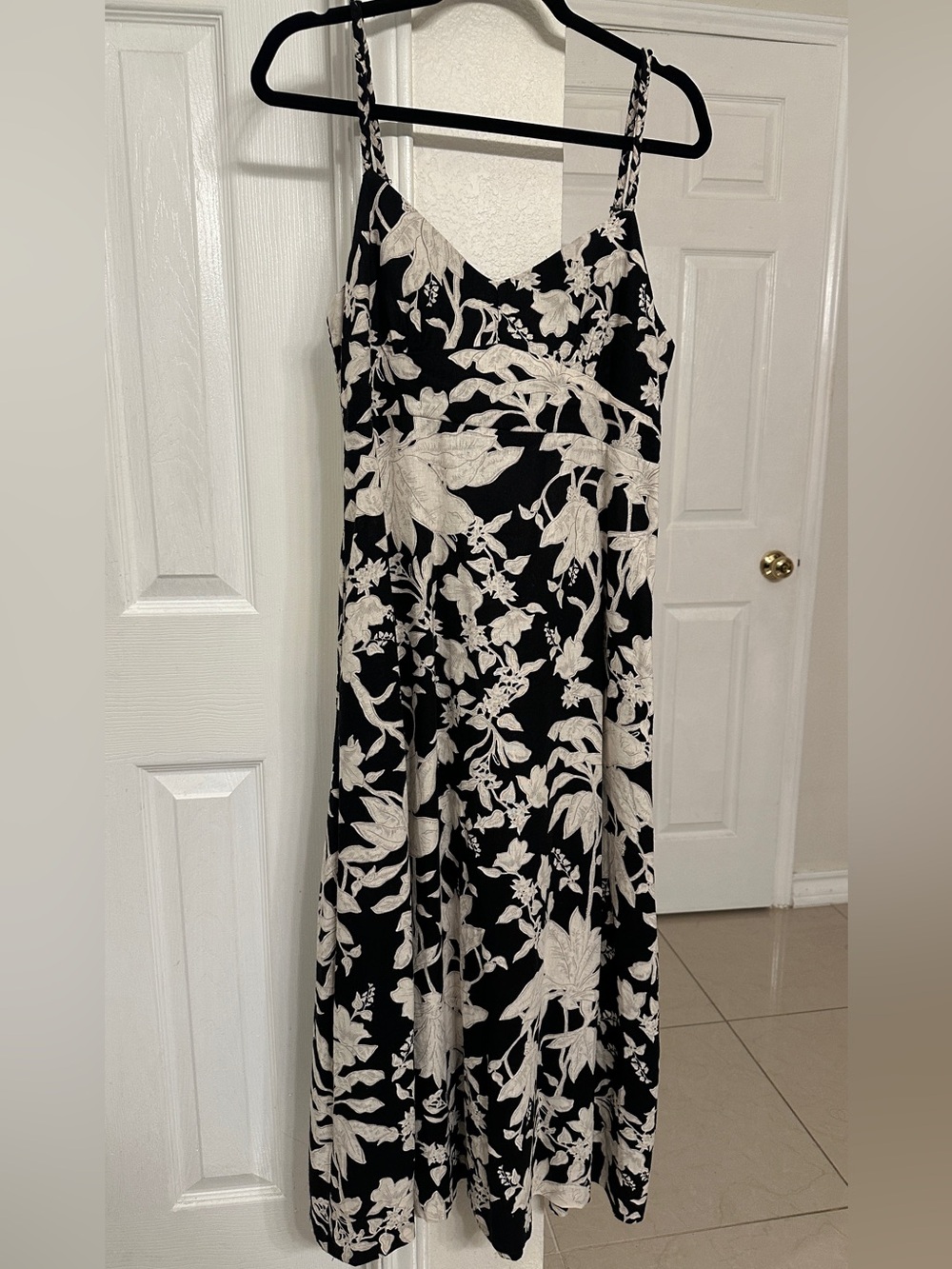 Rachel Zoe Black and White Floral Maxi Skirt